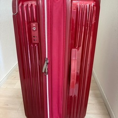 レッド キャリーケース 4輪の画像