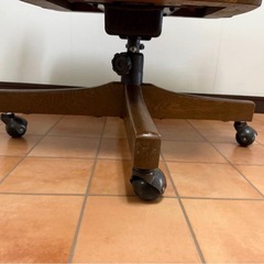 ◆希少◆オールドカリモク コロニアル karimoku デスクチェア モケットの画像