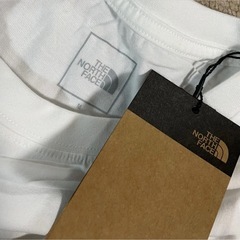 新品未使用　半袖Tシャツ　白の画像
