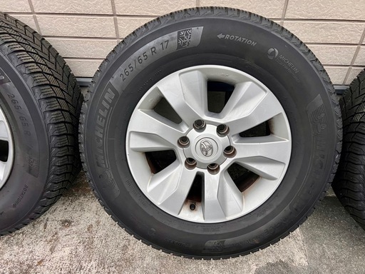 ミシュラン265/65R/17 スタッドレス　4本