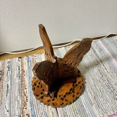 木彫りテーブル小の画像