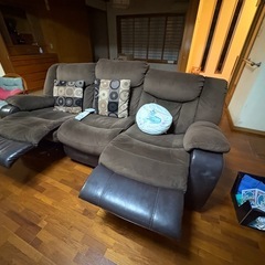 ⭐３人掛けリクライニングソファ（210cm）⭐の画像