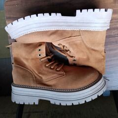 新品 23cm レディース ブーツ ブラウン 厚底 シューズ サイドゴア 識別番号:【B215-S】の画像