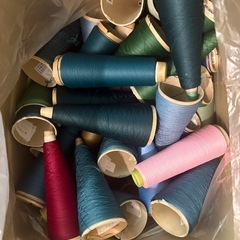 【お買得】ウーリーロックミシン糸 の画像