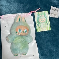 POP MART Labubu Big into Energy  【Serenity】 箱付き💚の画像