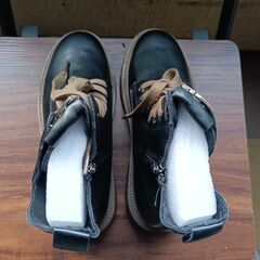 新品 23cm レディース ブーツ ブラック 厚底 シューズ サイドゴア 識別番号:【B218-S】の画像