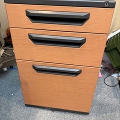 内田洋行 UCHIDA テレワーク リモート オフィス 傷少の画像