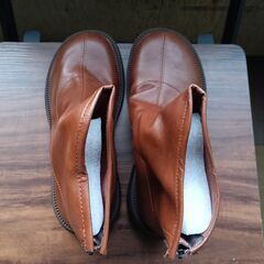 新品 23cm レディース ブーツ ブラウン 厚底 シューズ サイドゴア 識別番号:【B219-S】の画像