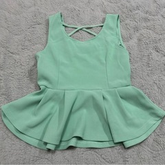 ノースリーブ トップスの画像