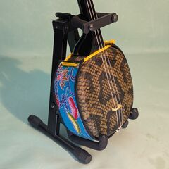 『新品未使用品』沖縄三線・三味線 人工皮張りの画像