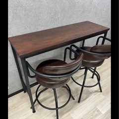 最終値下げ✳︎カウンターテーブル　椅子２脚の画像
