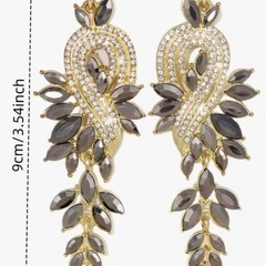 ゴールドピアスの画像