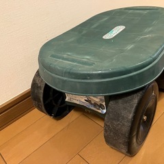 草取り カートの画像