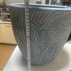 陶器植木鉢の画像