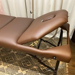 ✳︎締切ました✳︎【無料】エステ、マッサージベッド◆リクライニング式折り畳みベッド◆ブラウンの画像