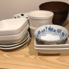 食器の画像
