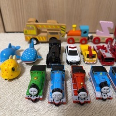 トミカ　ミニカー　トーマスの画像