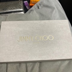 値下げJLMYCHOO
長財布の画像