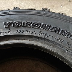 最強スパイクタイヤ YOKOHAMA ジオランダー 195R16C  4本 トラックピン カップ スノートライアル 氷上性能ナンバーワンの画像