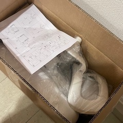 新品　
未使用　椅子　オフィスチェア　ホワイト の画像