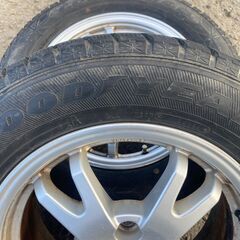 ② プリウス 純正 スタッドレス 195/65R15 東北6県無料配送対応‼️爆安‼️最終値下げ‼️バリ溝❗ 国産グッドイヤー ❗ アルミ付き 国産 タイヤ !!　スタットレス　スタッドレス　雪 冬 ゆき PCD100 pcd100の画像