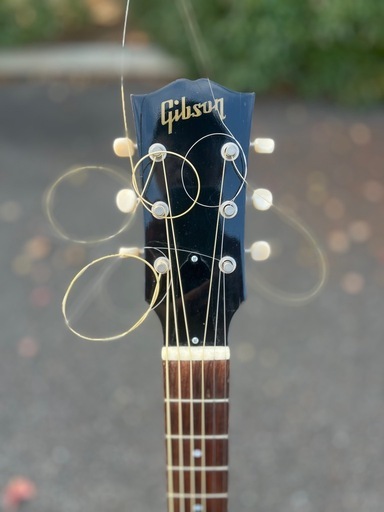Gibson ギブソン J-45 Custom shop 