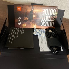 JBL FLIP5 ワイヤレススピーカー　ブルー　ネイビー　Bluetoothの画像