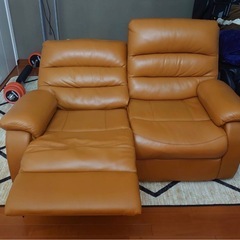 電動リクライニングソファの画像