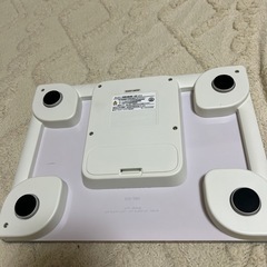 体重体組成計　OMRONの画像