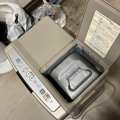 A2512-316 CORONA 石油ファンヒーター　2011年製　動作確認済み　キズ汚れ有りの画像