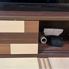 テレビ台の画像