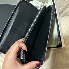 LOEWE 長財布 パズルステッチオープンウォレットの画像