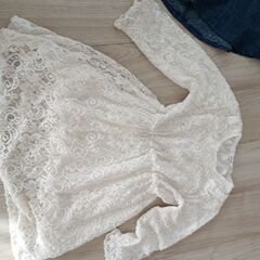 今月末まで　子供服　120 130の画像