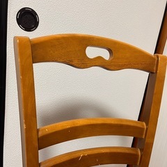 ダイニングテーブルの画像