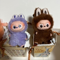 【POP MART正規品】イニシャルラブブ💜の画像