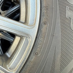 スタッドレスタイヤアルミホイールセット　ハイエース用　ダンロップ　バリ山！
の画像