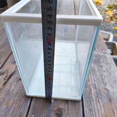 水槽　無料　W31cm×D16cm×H24cmの画像