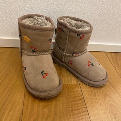 14.0 ムートンブーツの画像