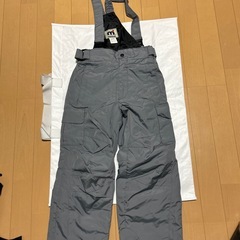 ⛷️MISTRALスキーウェア(130)🖤使用回数1〜2回の画像