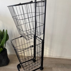 ランドリーバスケット　スチールの画像