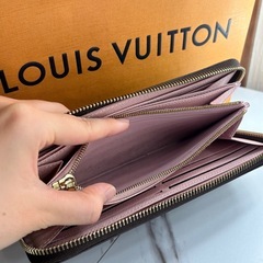 【美品】Louis Vuittonジッピー・ウォレット　ローズバレリーヌ　ピンクの画像