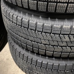 15インチ バリ溝スタッドレスタイヤホイールセット！の画像