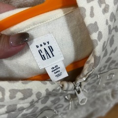 GAP 繋ぎ ロンパースの画像