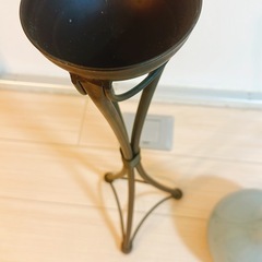 【おしゃれインテリアに🌿】花瓶＆スタンドセット／ガラス製・三脚スタンド花器✨ の画像