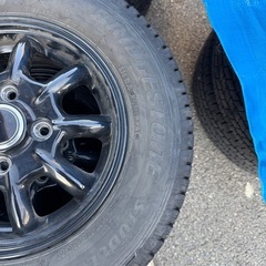 スタッドレスタイヤアルミホイールセット　ハイゼットなどに！の画像