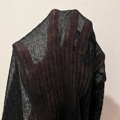 ZARA 薄手タートルの画像