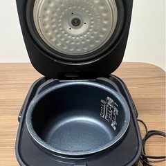 炊飯器　アイリスオーヤマ　5合炊きの画像