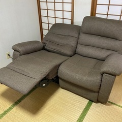 ２人用電動リクライニングソファの画像
