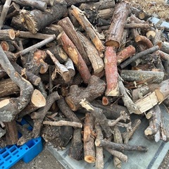 薪　薪ストーブ　ミックス　激安の画像