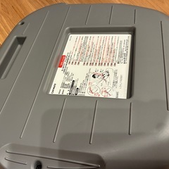 エールべべ・ジュニアシート　イエロー×グレーの画像